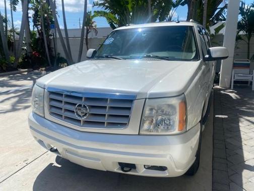 Pearl 2003 Cadillac Escalade ESV Base