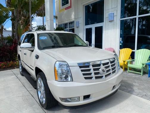 White Diamond Tri-Coat 2010 Cadillac Escalade Premium
