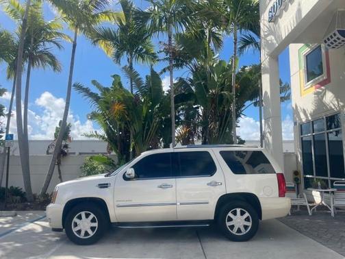 2013 Cadillac Escalade Base