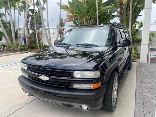 2003 Chevrolet Suburban LS