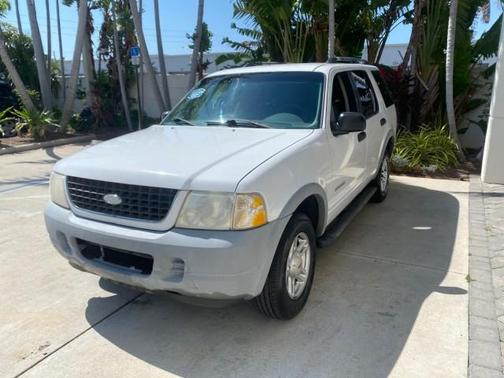 2002 Ford Explorer XLS