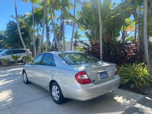 2002 Toyota Camry LE