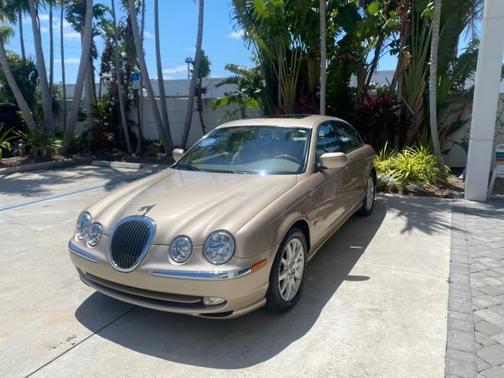 2001 Jaguar S-Type 4.0
