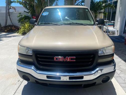 Sand Beige Metallic 2005 GMC Sierra 1500 LOW MILES 83837 NO ACCIDENTS
