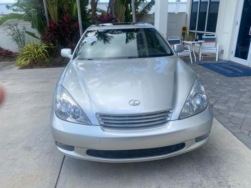 2004 Lexus ES 330 