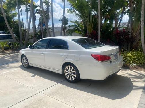 2011 Toyota Avalon Limited