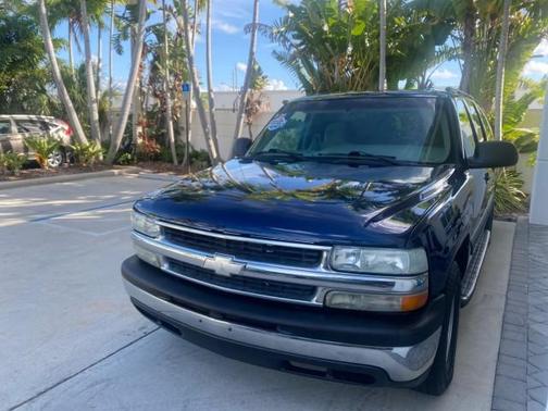 2001 Chevrolet Suburban LT