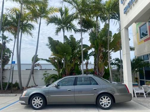 Titanium ChromaFlair 2008 Cadillac DTS W/1SC