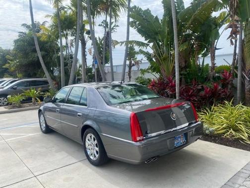 Titanium ChromaFlair 2008 Cadillac DTS W/1SC