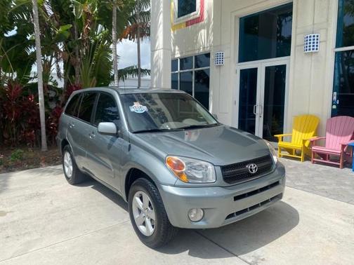 2004 Toyota RAV4 Base