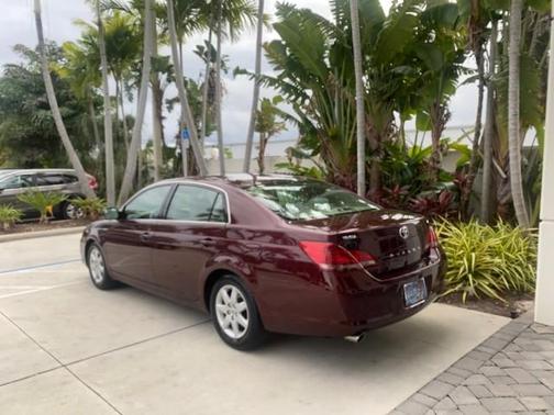2008 Toyota Avalon XL