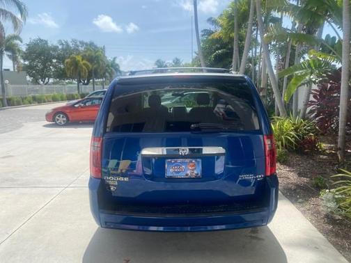 2010 Dodge Grand Caravan SE