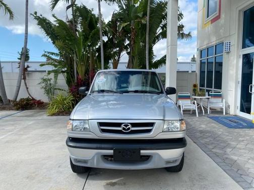2002 Mazda B3000 Cab Plus