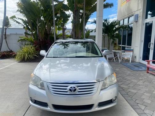 2009 Toyota Avalon XLS