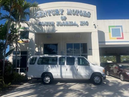 2006 Ford E350 Super Duty XLT