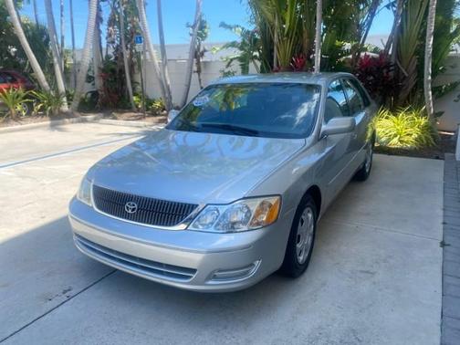 2001 Toyota Avalon XLS