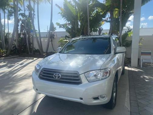2010 Toyota Highlander SE