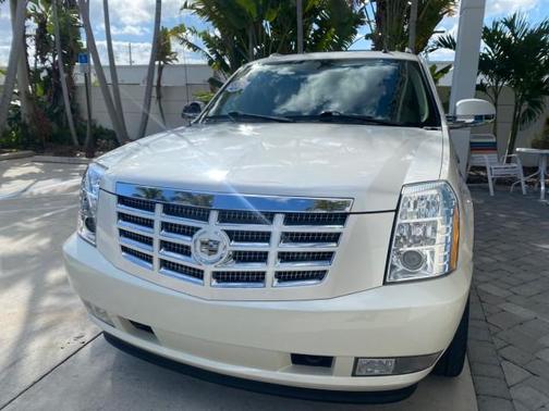2011 Cadillac Escalade EXT Base