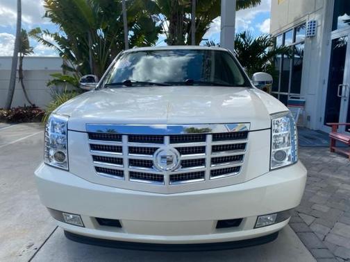2011 Cadillac Escalade EXT Base