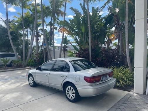 2002 Saturn SL 