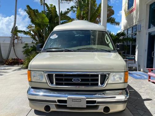 Gold Ash Metallic 2004 Ford E150 1 OWNER LOW MILES 37 883