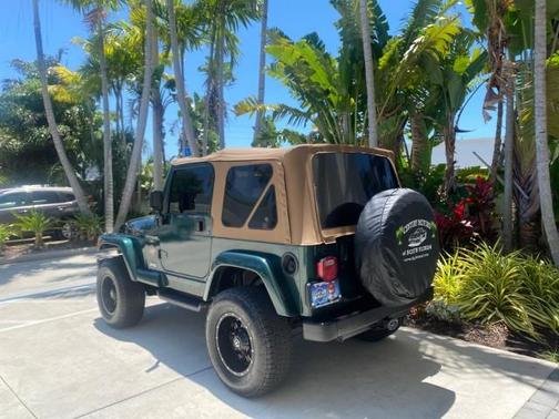 Forest Green Pearl 1999 Jeep Wrangler Sahara