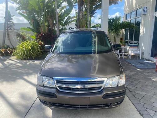 Bronzemist Metallic 2005 Chevrolet Venture LS