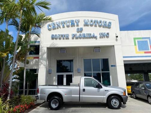 Silver Metallic 2001 Ford F-350 XL