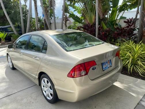 Borrego Beige Metallic 2007 Honda Civic LX