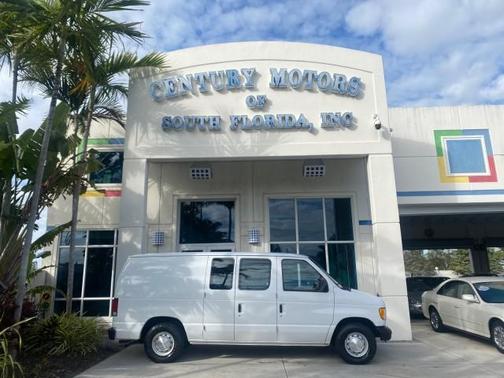 2000 Ford E150 LOW MILES 68 046