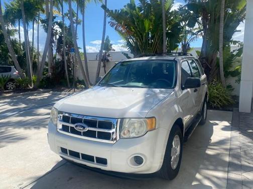 2011 Ford Escape XLS