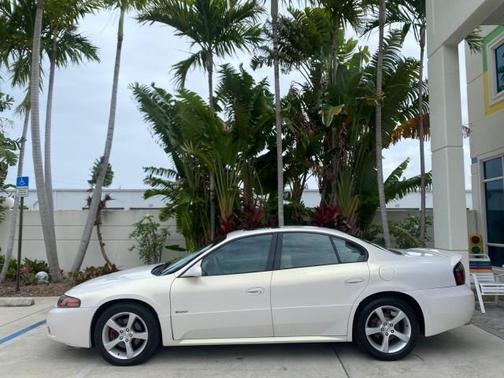 2004 Pontiac Bonneville GXP