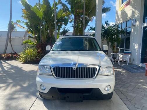 2003 Lincoln Aviator Base