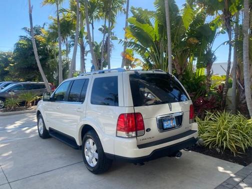 2003 Lincoln Aviator Base