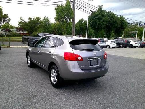 2012 Nissan Rogue S