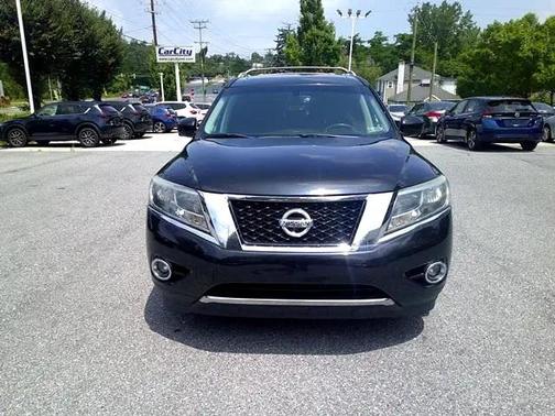 2015 Nissan Pathfinder SL