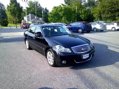 2010 INFINITI M35x Base