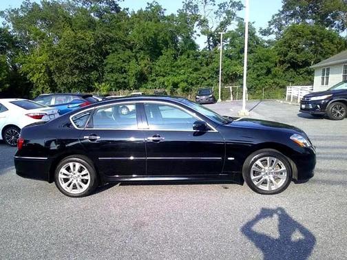 2010 INFINITI M35x Base