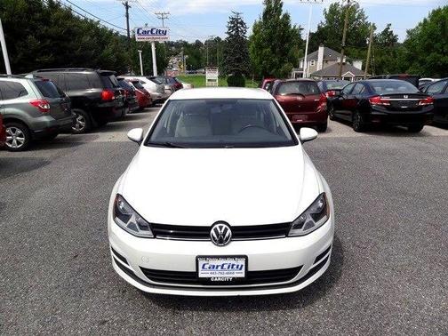 2016 Volkswagen Golf TSI S 4-Door