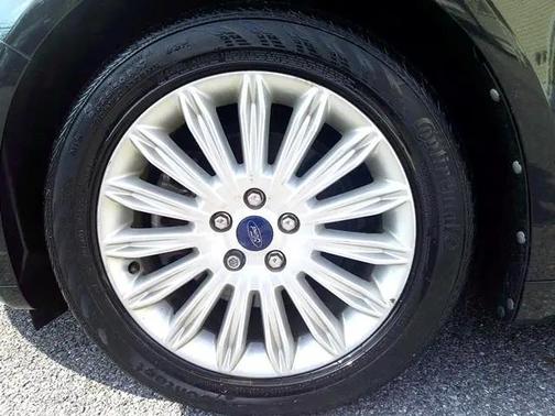 2013 Ford Fusion Hybrid SE Hybrid
