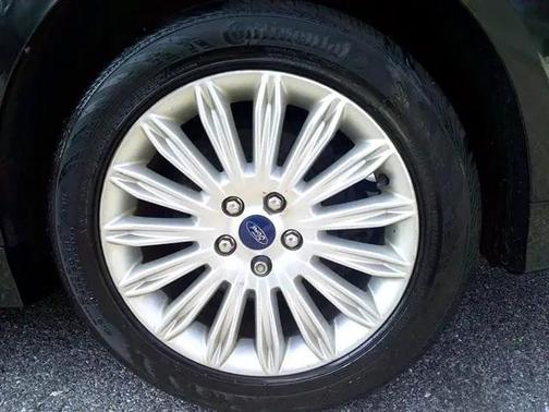 2013 Ford Fusion Hybrid SE Hybrid