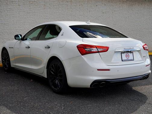 2019 Maserati Ghibli Base