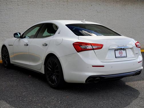 2019 Maserati Ghibli Base