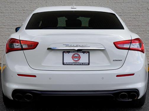 2019 Maserati Ghibli Base
