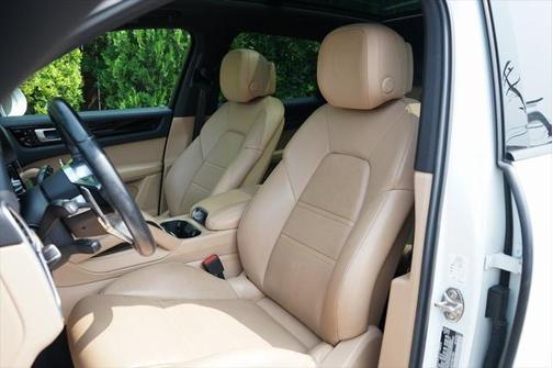 2019 Porsche Cayenne Base