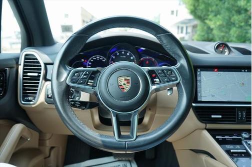 2019 Porsche Cayenne Base