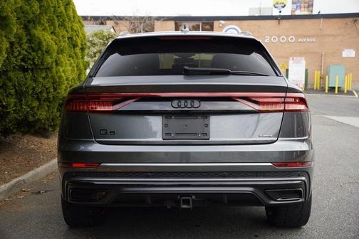 2021 Audi Q8 55 Premium Plus