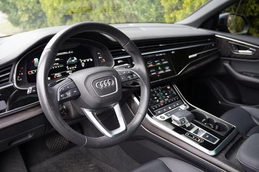 2021 Audi Q8 55 Premium Plus