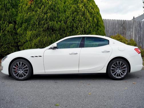 2020 Maserati Ghibli Base