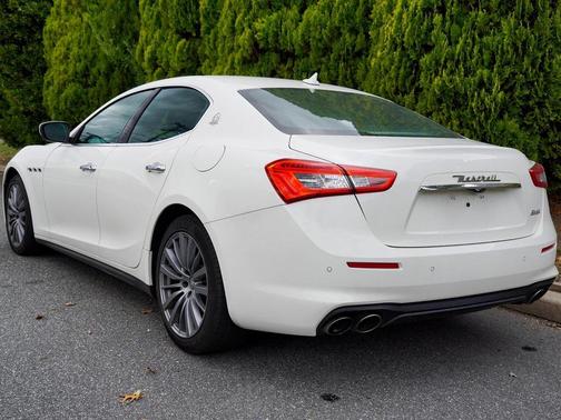 2020 Maserati Ghibli Base